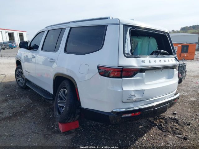 2023 JEEP WAGONEER 1C4SJVAT8PS549715 Photo 2