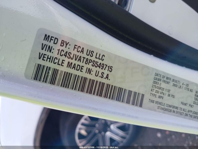 2023 JEEP WAGONEER 1C4SJVAT8PS549715 Photo 8