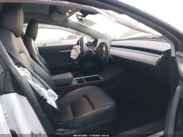 2023 TESLA MODEL 3 5YJ3E1EA7PF540799 Photo 4