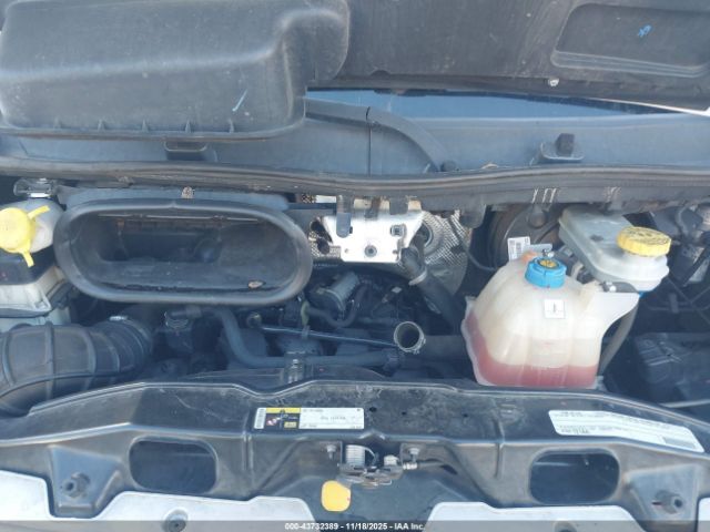 2015 RAM PROMASTER 2500 3C6TRVDG2FE515905 Photo 9