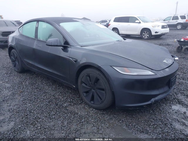 2024 TESLA MODEL 3 5YJ3E1EB2RF736726 Photo 0