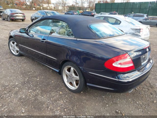 2004 MERCEDES-BENZ CLK 500 WDBTK75GX4T026338 Photo 2