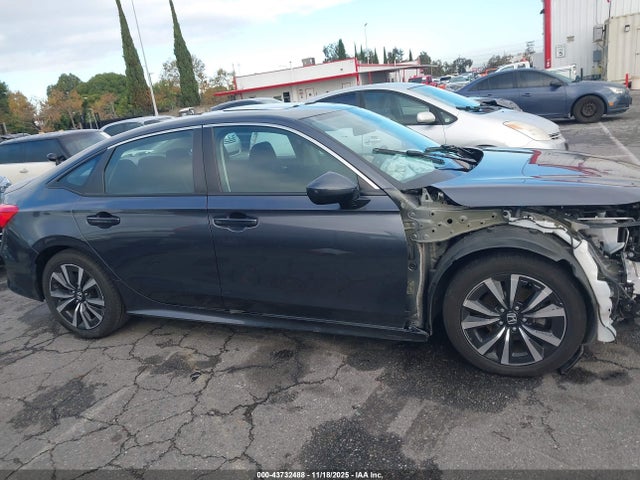 Honda CIVIC EX 2022 2HGFE1F77NH318577 Image 14
