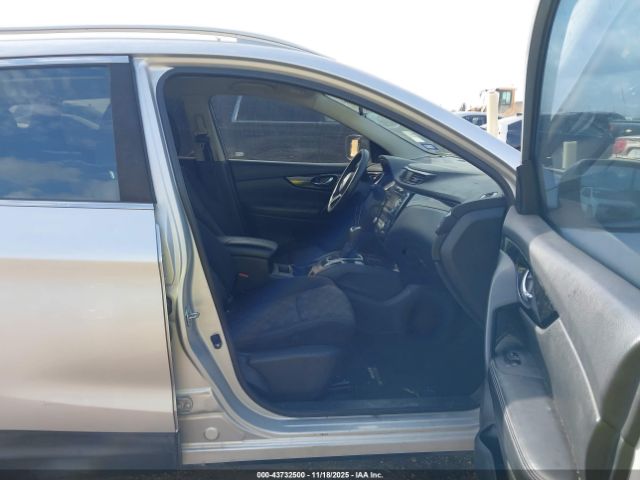 2017 NISSAN ROGUE SPORT JN1BJ1CP0HW002816 Photo 4