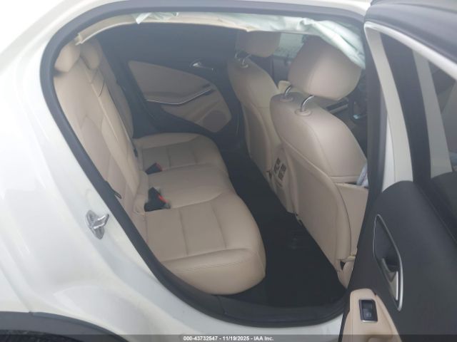 2017 MERCEDES-BENZ GLA 250 WDCTG4GB5HJ340252 Photo 7