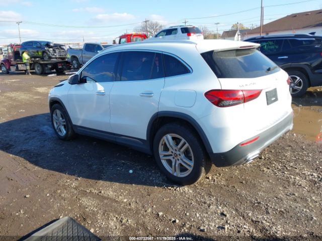 2022 MERCEDES-BENZ GLA W1N4N4HB1NJ409604 Photo 2