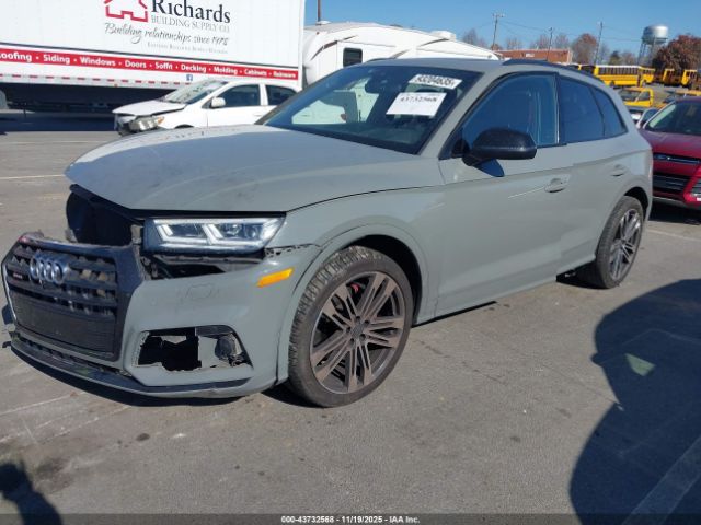 2019 AUDI SQ5 WA1C4AFY7K2104992 Photo 1