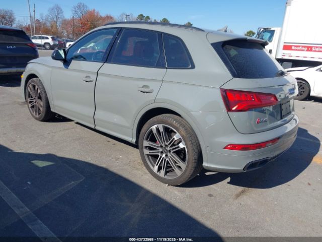 2019 AUDI SQ5 WA1C4AFY7K2104992 Photo 2