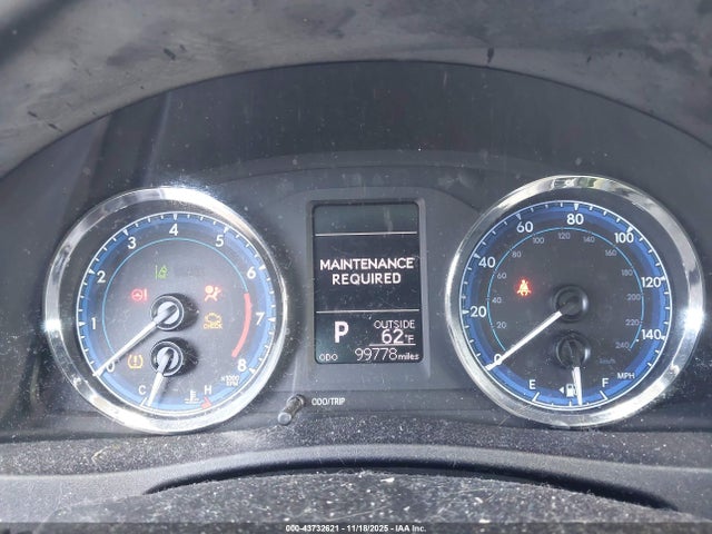 2T1BURHE4JC035391 Toyota COROLLA LE