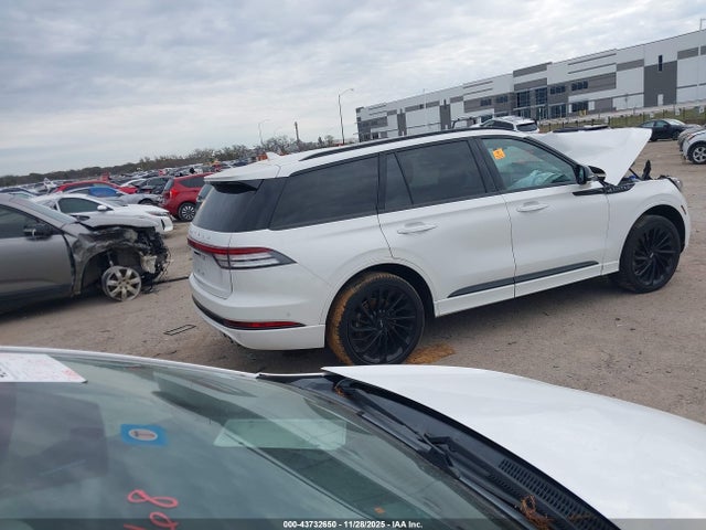 Lincoln Aviator Reserve 2023 5LM5J7XC8PGL11181 Image 4