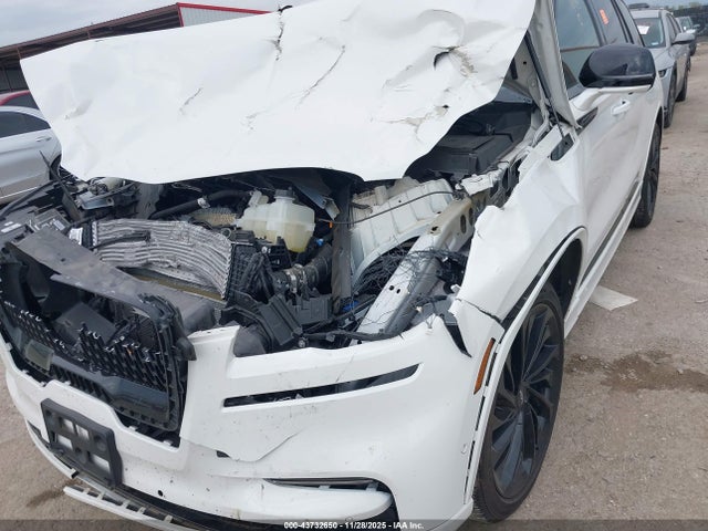 Lincoln Aviator Reserve 2023 5LM5J7XC8PGL11181 Image 5