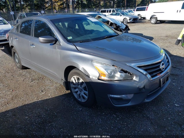 Nissan Altima 2015 1N4AL3AP8FC567577 Image 13