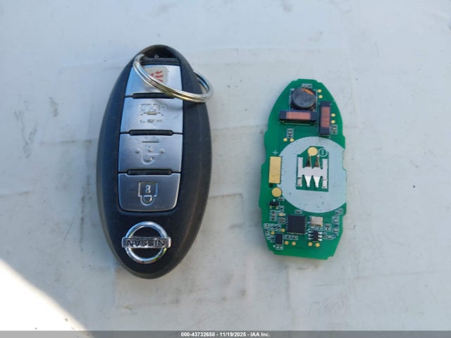 Nissan Altima 2015 1N4AL3AP8FC567577 Image 23