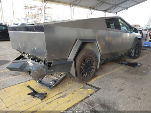 2024 TESLA CYBERTRUCK 7G2CEHED1RA038421 Photo 3