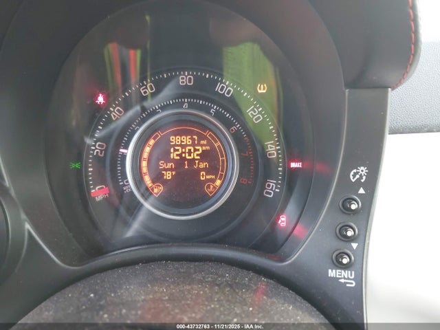 2013 FIAT 500 3C3CFFFH9DT607684 Photo 6