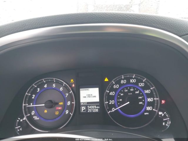 2016 INFINITI QX70 JN8CS1MU4GM671205 Photo 6