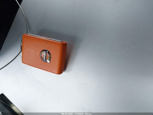 2021 VOLVO XC40 YV4162UMXM2572423 Photo 10