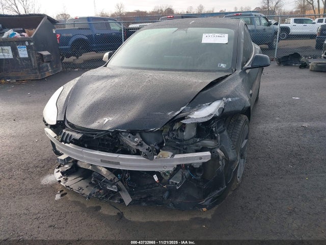 2023 TESLA MODEL 3 5YJ3E1EA5PF655708 Photo 5