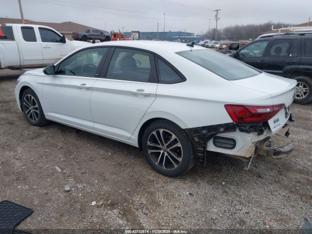 2023 VOLKSWAGEN JETTA 3VWBM7BU2PM041806 Photo 2