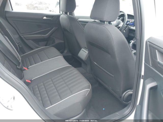 2023 VOLKSWAGEN JETTA 3VWBM7BU2PM041806 Photo 7