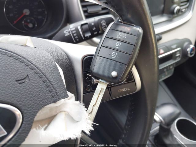 2020 KIA SORENTO 5XYPG4A34LG698296 Photo 10