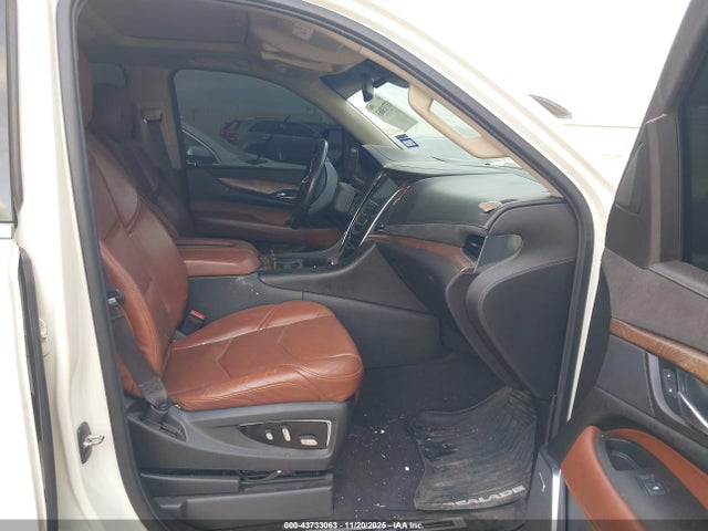2015 CADILLAC ESCALADE 1GYS3MKJ8FR681455 Photo 4