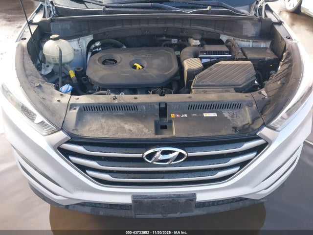 KM8J33A41JU728060 Hyundai Tucson Sel Plus