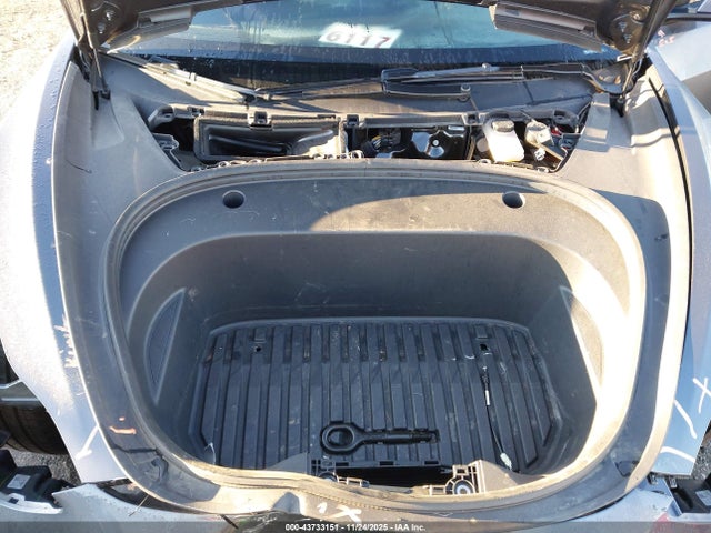 2023 TESLA MODEL 3 5YJ3E1EA4PF699229 Photo 9