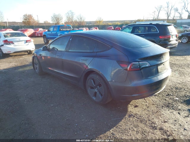 2023 TESLA MODEL 3 5YJ3E1EA4PF699229 Photo 2