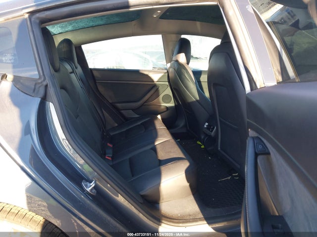 2023 TESLA MODEL 3 5YJ3E1EA4PF699229 Photo 7