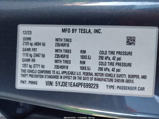 2023 TESLA MODEL 3 5YJ3E1EA4PF699229 Photo 8