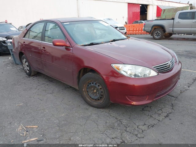 2005 TOYOTA CAMRY 4T1BE32KX5U408768