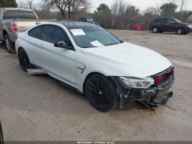 2015 BMW M4 WBS3R9C52FK334664