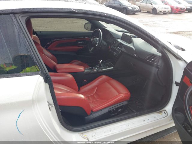 2015 BMW M4 WBS3R9C52FK334664 Photo 4