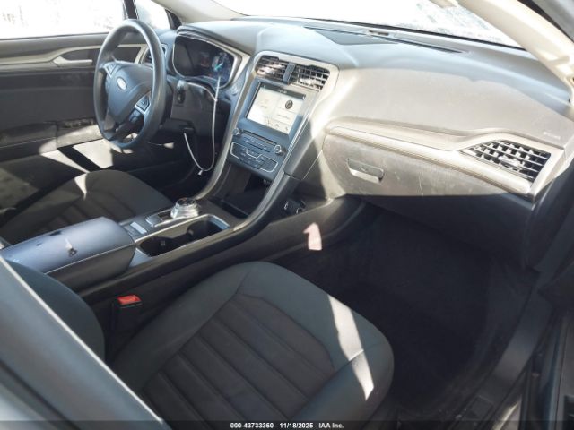 2018 FORD FUSION HYBRID 3FA6P0LU3JR191716 Photo 4