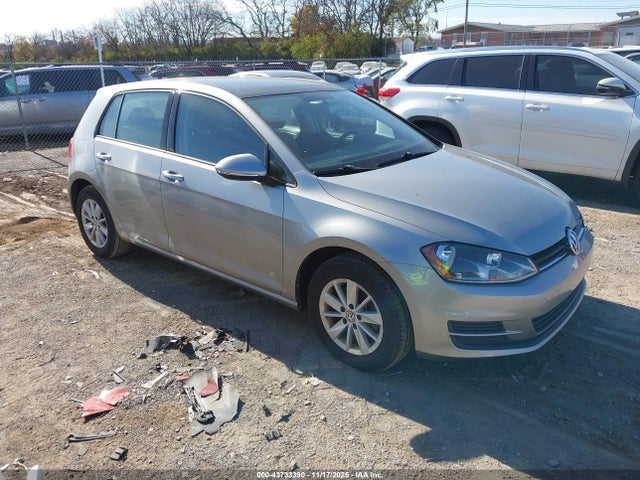 Продажа на аукционе авто 2015 Volkswagen Golf Tsi S 4-door, vin: 3VW217AU2FM018468, номер лота: 43733390
