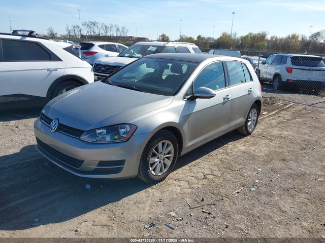 Продажа на аукционе авто 2015 Volkswagen Golf Tsi S 4-door, vin: 3VW217AU2FM018468, номер лота: 43733390