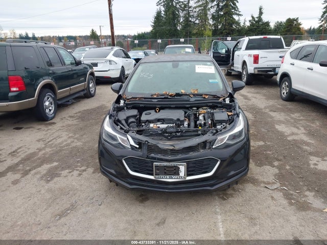 1G1BE5SM0J7209683 Chevrolet Cruze Lt Auto