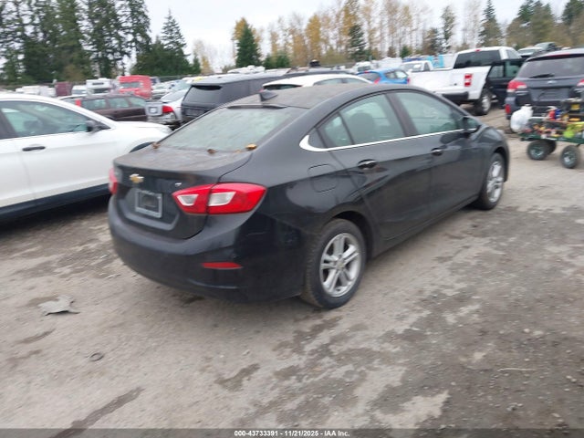 1G1BE5SM0J7209683 Chevrolet Cruze Lt Auto