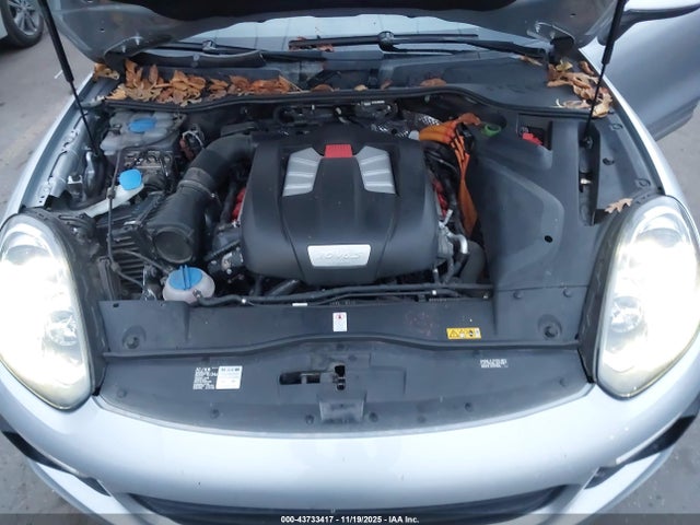 2016 PORSCHE CAYENNE E-HYBRID WP1AE2A24GLA60985 Photo 9