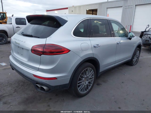 2016 PORSCHE CAYENNE E-HYBRID WP1AE2A24GLA60985 Photo 3