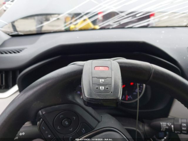 2022 TOYOTA RAV4 2T3P1RFV5NC264614 Photo 10
