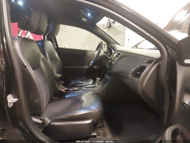 2014 CHRYSLER 200 1C3CCBCG4EN157182 Photo 4