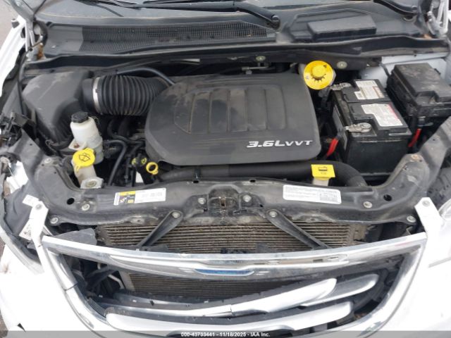 2015 CHRYSLER TOWN & COUNTRY 2C4RC1BG4FR588305 Photo 9