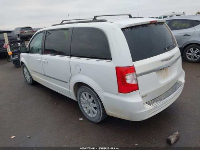 2015 CHRYSLER TOWN & COUNTRY 2C4RC1BG4FR588305 Photo 2