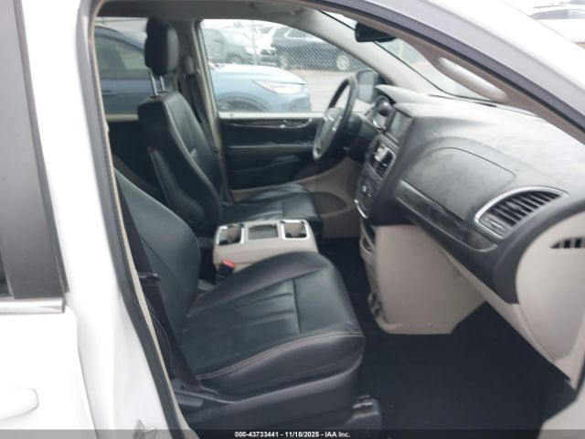 2015 CHRYSLER TOWN & COUNTRY 2C4RC1BG4FR588305 Photo 4