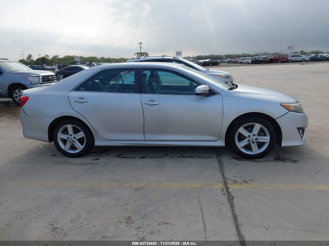 Aukcja sprzedaży 2014 Toyota Camry Se, vin: 4T1BF1FK9EU450716, numer aukcji: 43733442