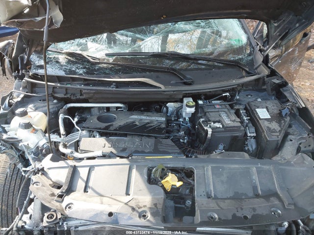 43733474 :رقم المزاد ، 5N1BT3BA7RC718983 vin ، 2024 Nissan Rogue Sv Fwd مزاد بيع