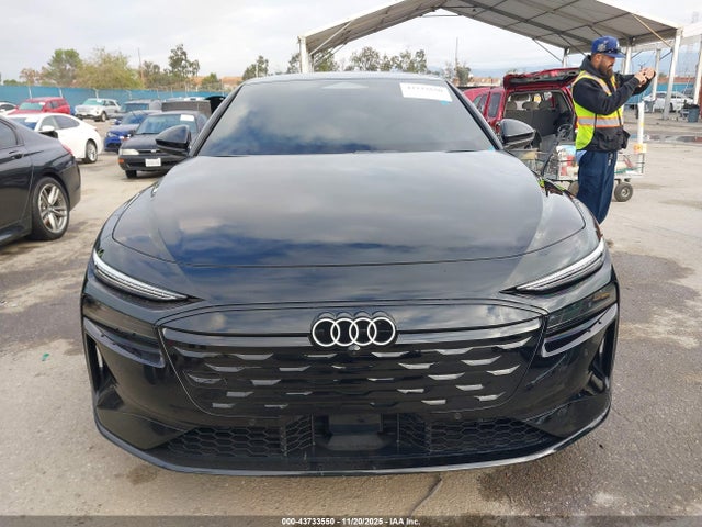 Audi A6 E-tron Premium Plus 2025 WAU2CAGH2SA025588 Image 12
