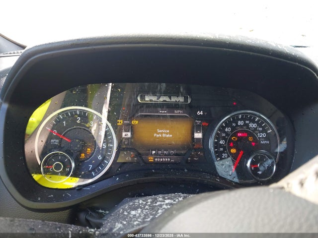 43733598 :رقم المزاد ، 1C6RRFFG9RN210463 vin ، 2024 Ram 1500 مزاد بيع